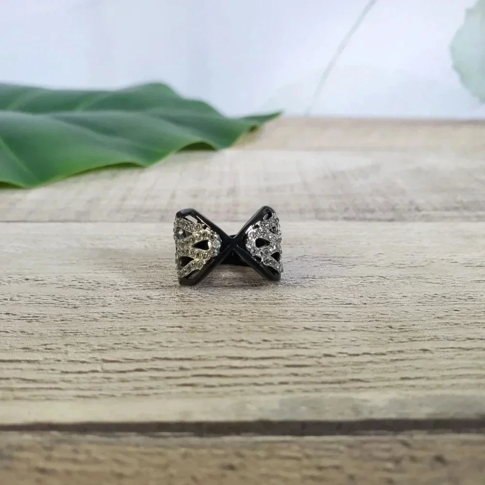Black Stainless Steel Two-Tone Ring sz 5